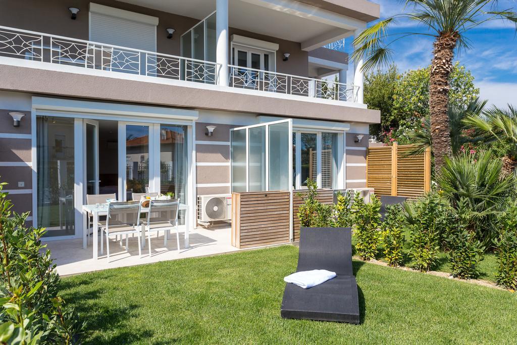 Velvet Aparthotel 3*